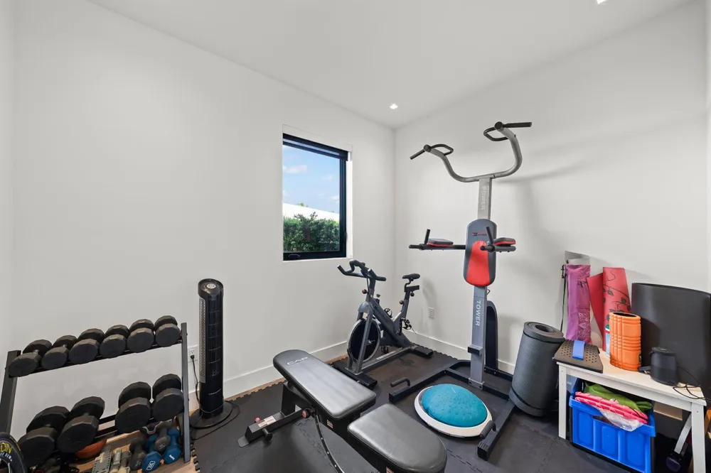 16539 Botaniko Dr Drive Weston, FL 33326