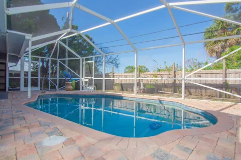 1545 Highland Avenue