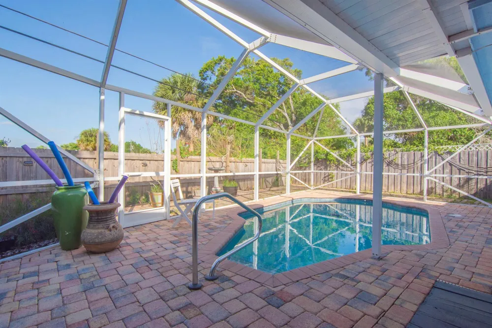 1545 Highland Avenue Vero Beach, FL 32960