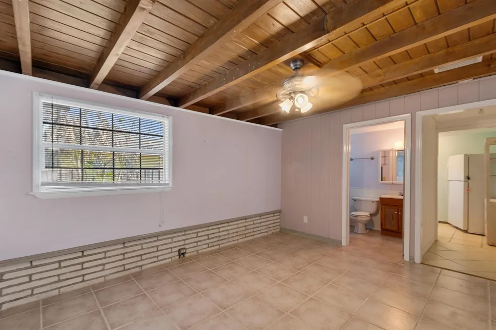 1545 Highland Avenue Vero Beach, FL 32960