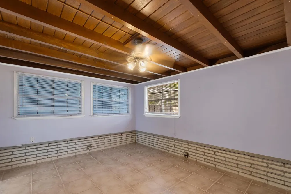 1545 Highland Avenue Vero Beach, FL 32960