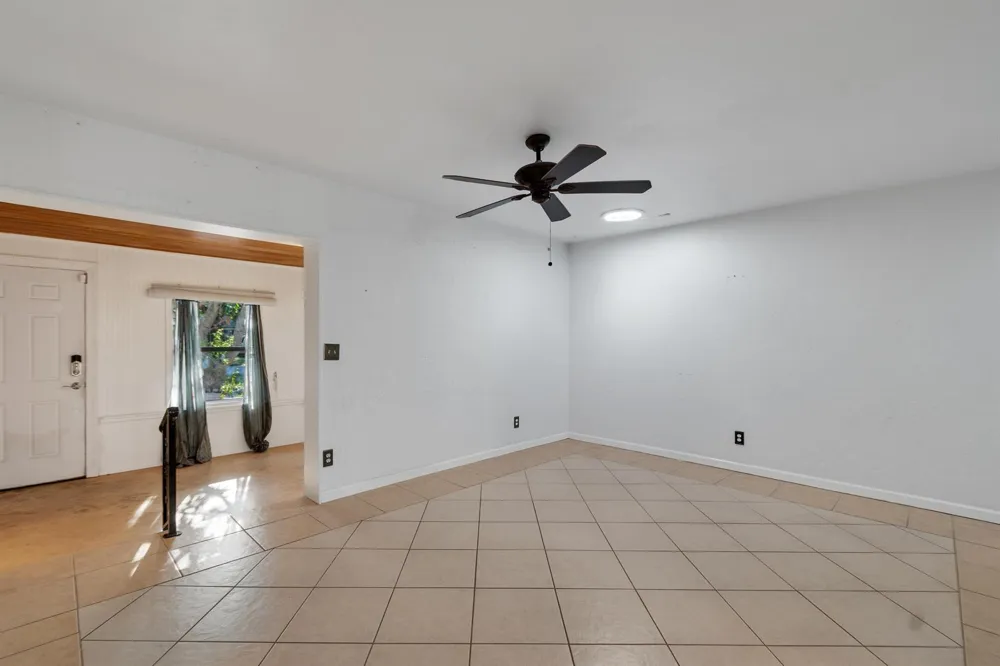 1545 Highland Avenue Vero Beach, FL 32960