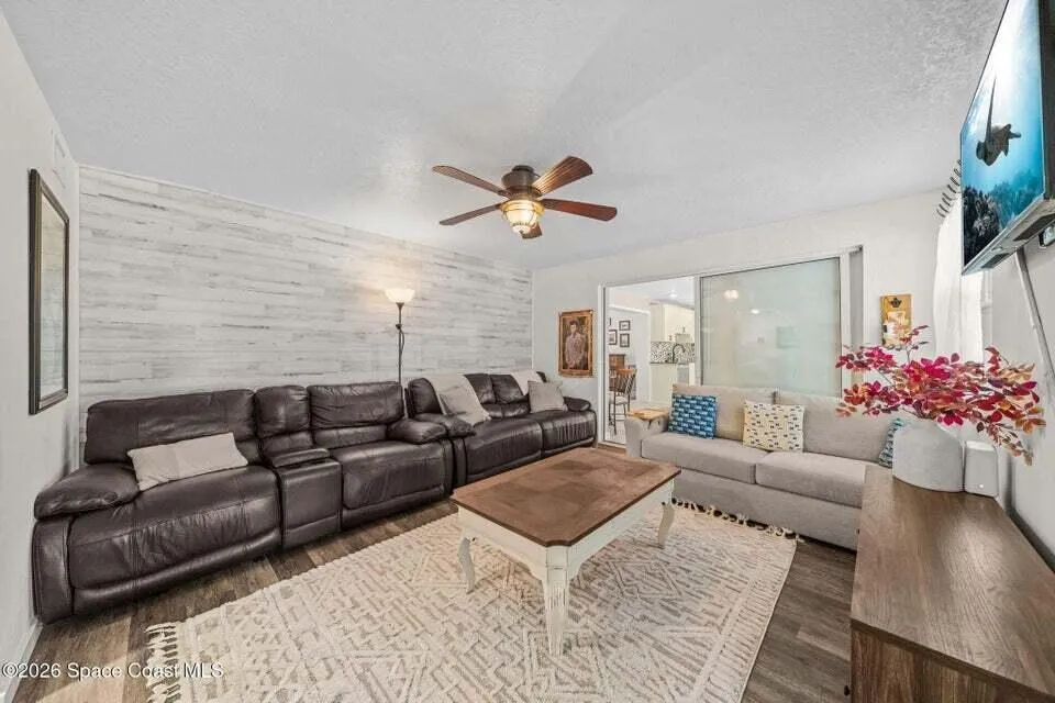 121 Algonquin Terrace Indian Harbour Beach, FL 32937