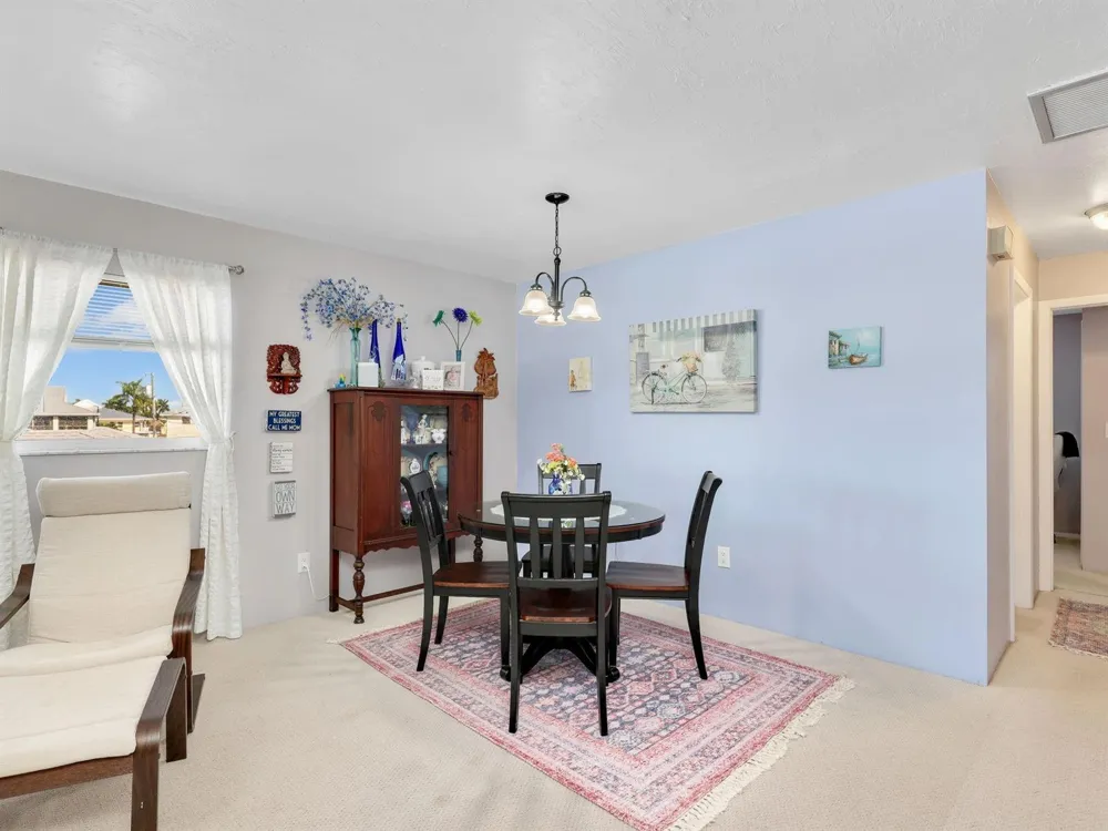 4021 SE 19th Avenue #201 Cape Coral, FL 33904