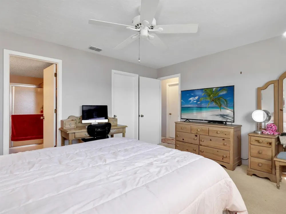 4021 SE 19th Avenue #201 Cape Coral, FL 33904