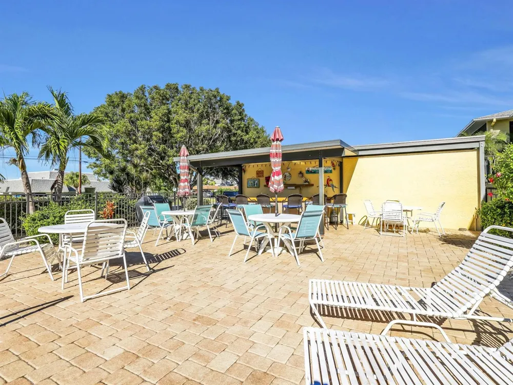 4021 SE 19th Avenue #201 Cape Coral, FL 33904