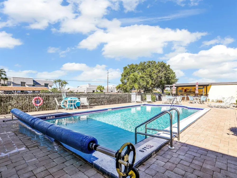 4021 SE 19th Avenue #201 Cape Coral, FL 33904