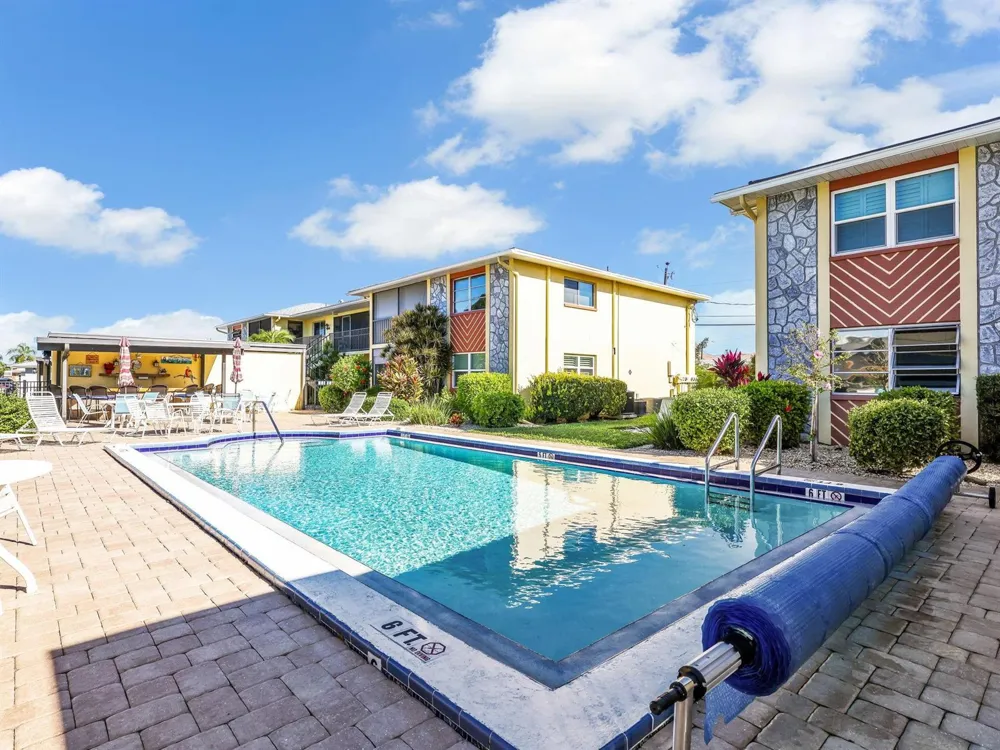 4021 SE 19th Avenue #201 Cape Coral, FL 33904
