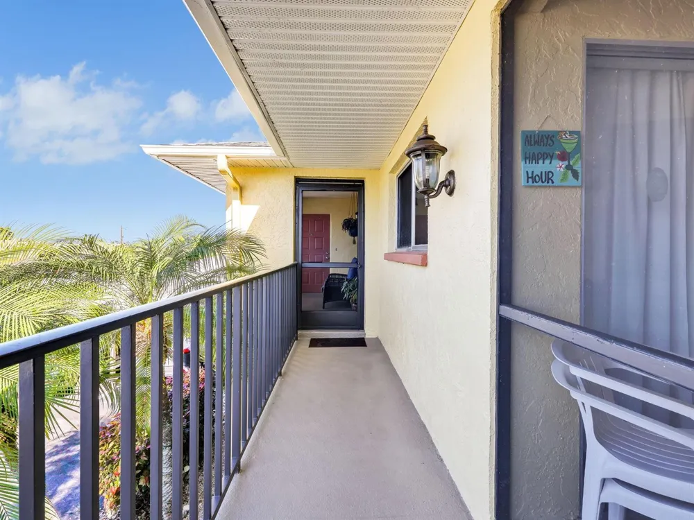 4021 SE 19th Avenue #201 Cape Coral, FL 33904