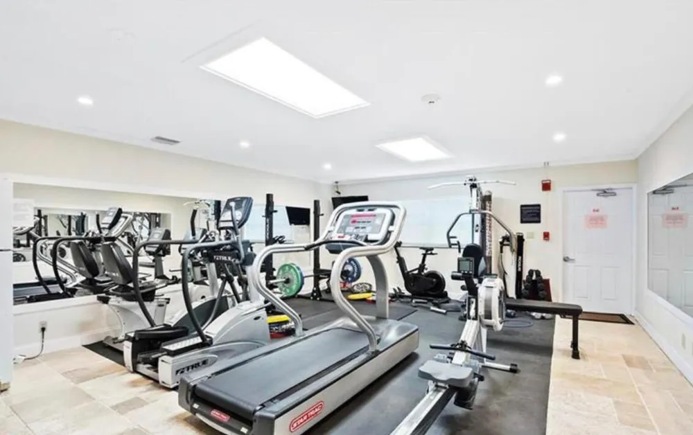 1160 Hillsboro Mile #305 Hillsboro Beach, FL 33062