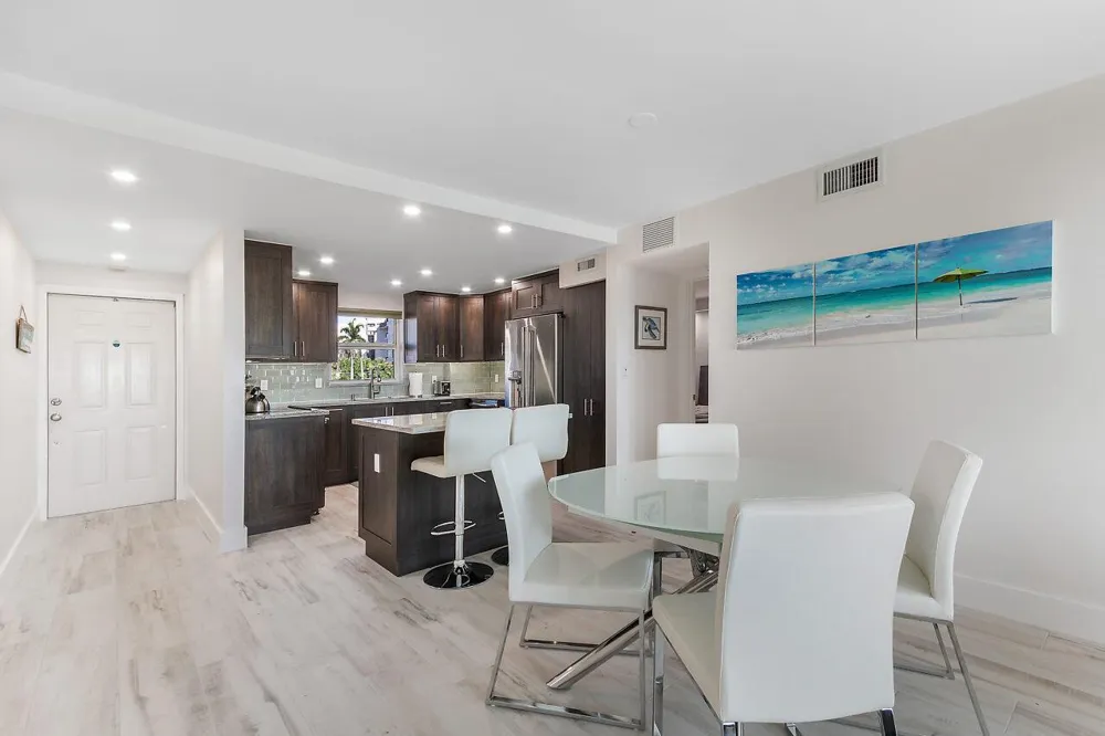 1160 Hillsboro Mile #305 Hillsboro Beach, FL 33062