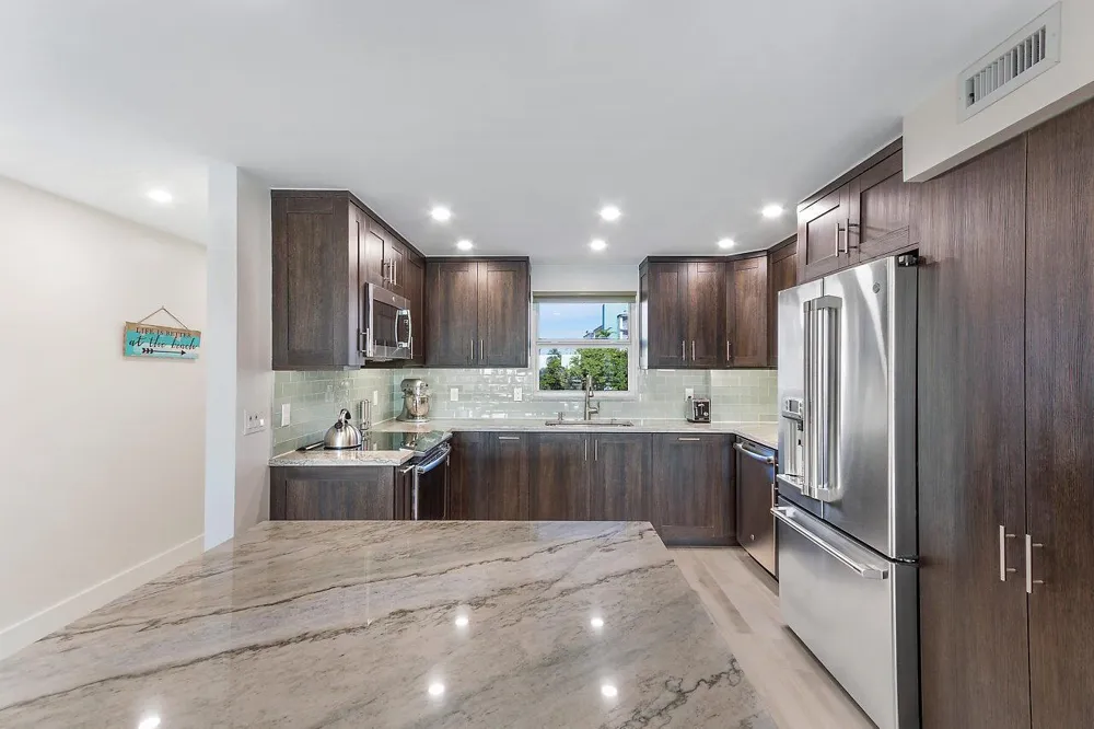 1160 Hillsboro Mile #305 Hillsboro Beach, FL 33062