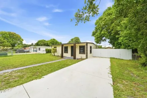 2520 NW 160th St