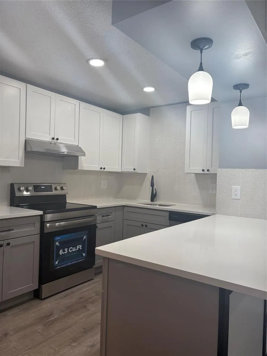 5492 Courtyard Drive #5492 Margate, FL 33063