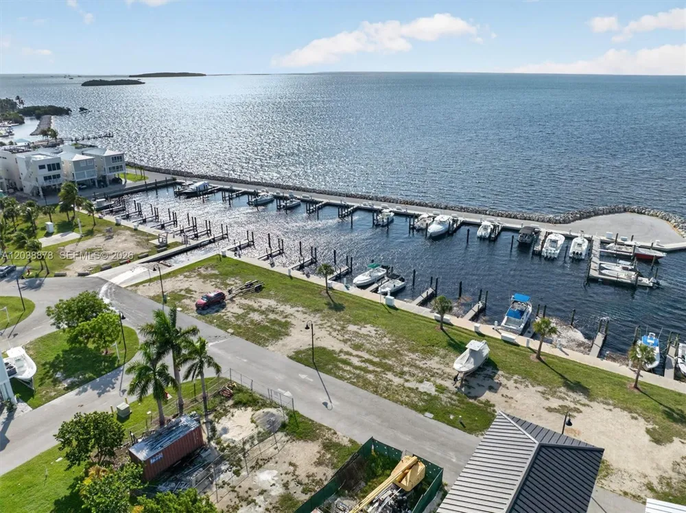 94825 OVERSEAS HIGHWAY #123 Key Largo, FL 33037