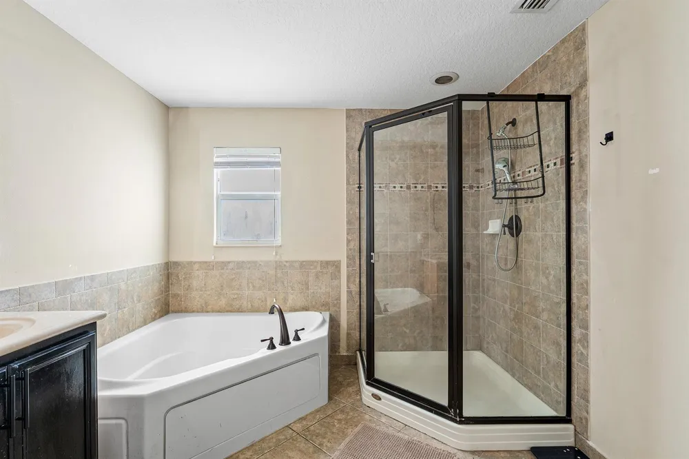 5827 Gypsum Place West Palm Beach, FL 33413