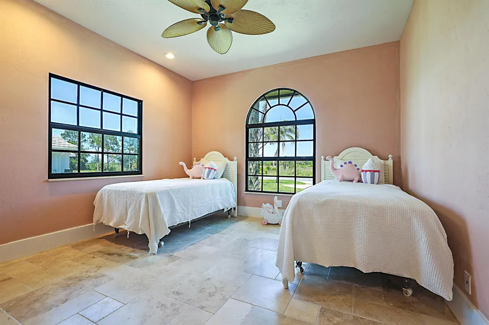 18680 SE Old Trail Drive E Jupiter, FL 33478