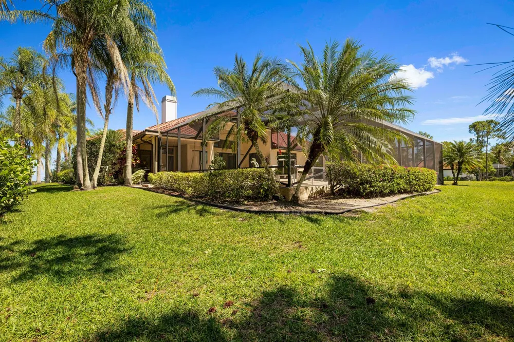 18680 SE Old Trail Drive E Jupiter, FL 33478