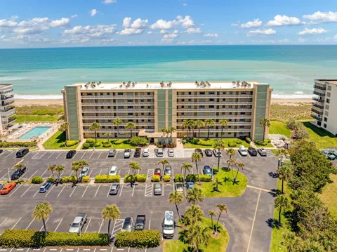10200 S Ocean Drive #104