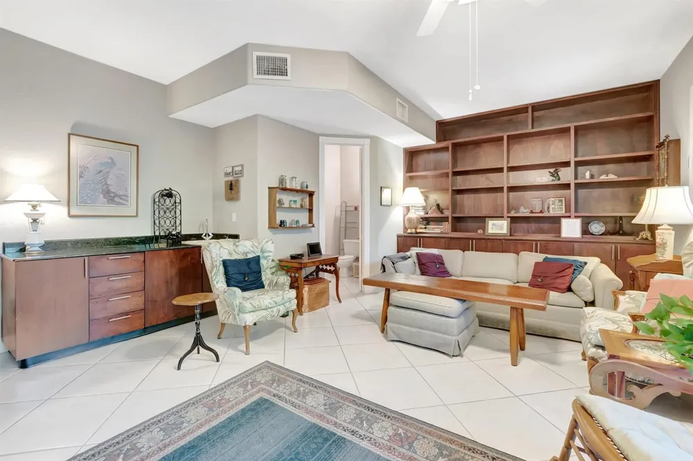 1776 Bay Drive Pompano Beach, FL 33062