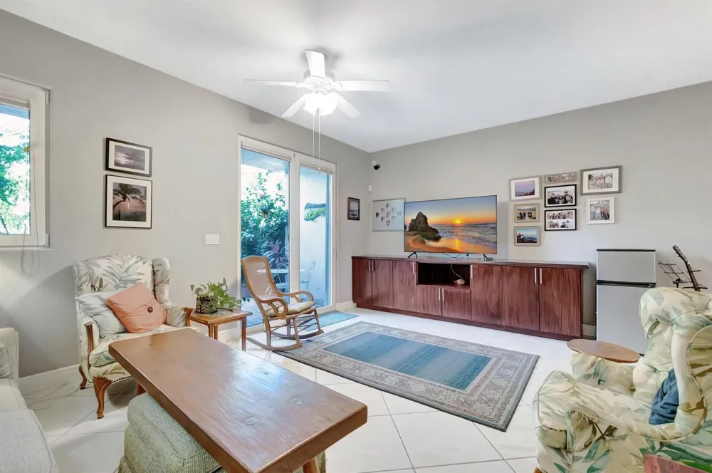 1776 Bay Drive Pompano Beach, FL 33062