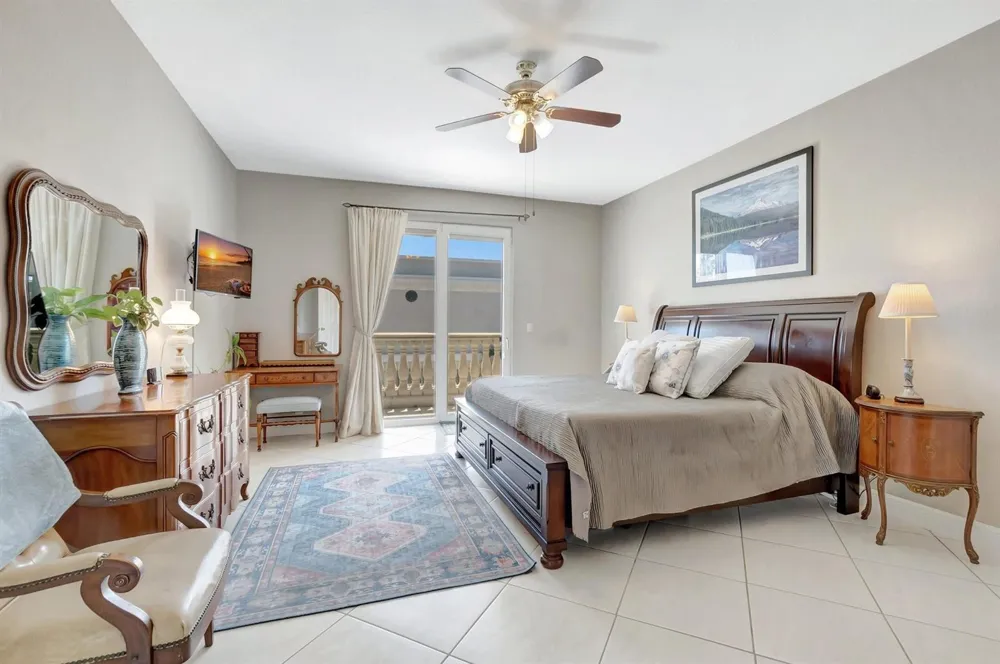 1776 Bay Drive Pompano Beach, FL 33062
