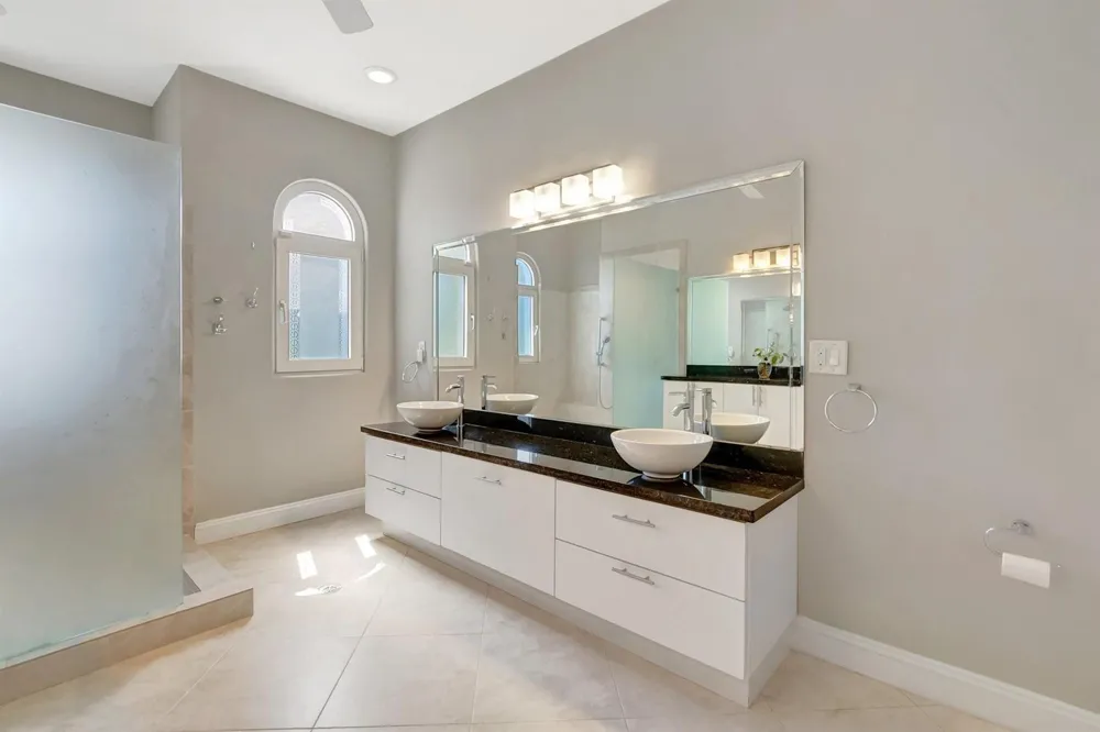 1776 Bay Drive Pompano Beach, FL 33062