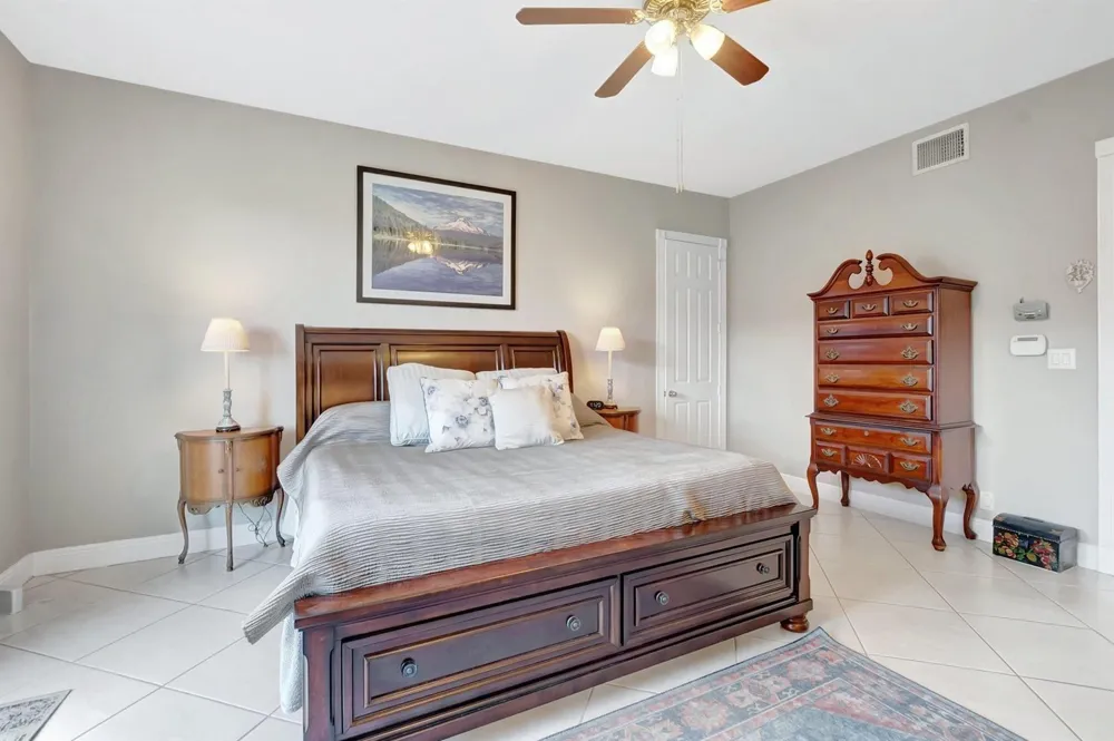 1776 Bay Drive Pompano Beach, FL 33062