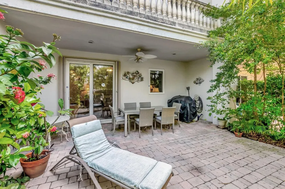 1776 Bay Drive Pompano Beach, FL 33062