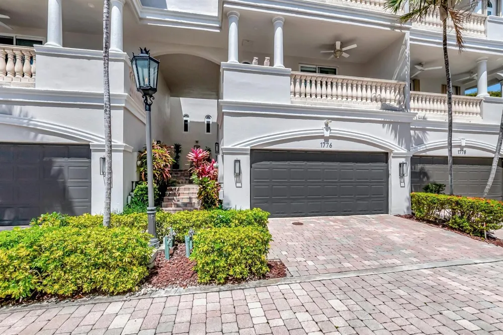 1776 Bay Drive Pompano Beach, FL 33062