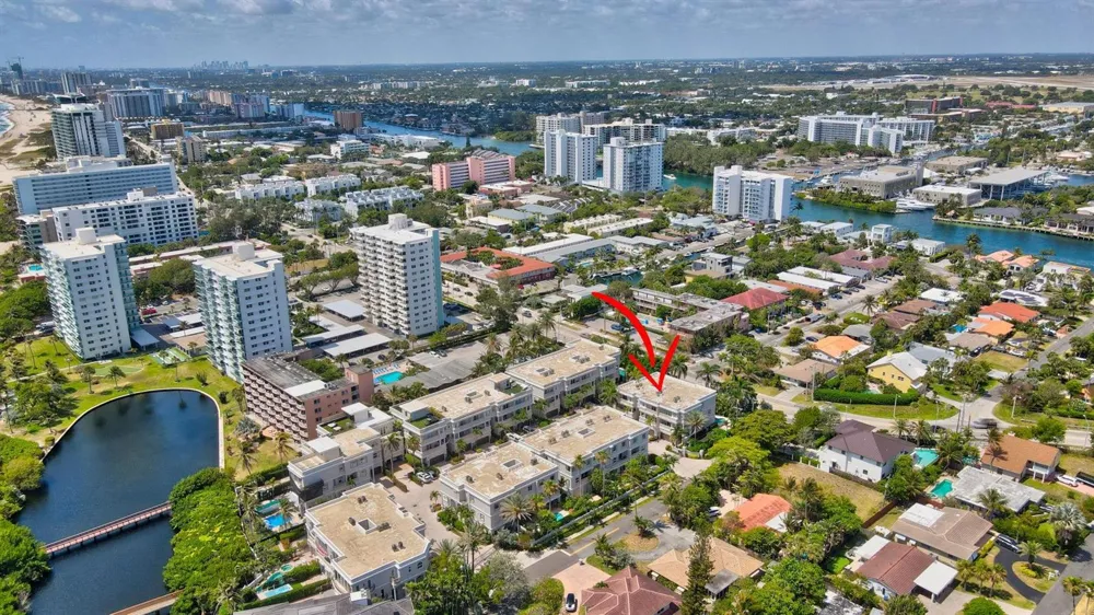 1776 Bay Drive Pompano Beach, FL 33062