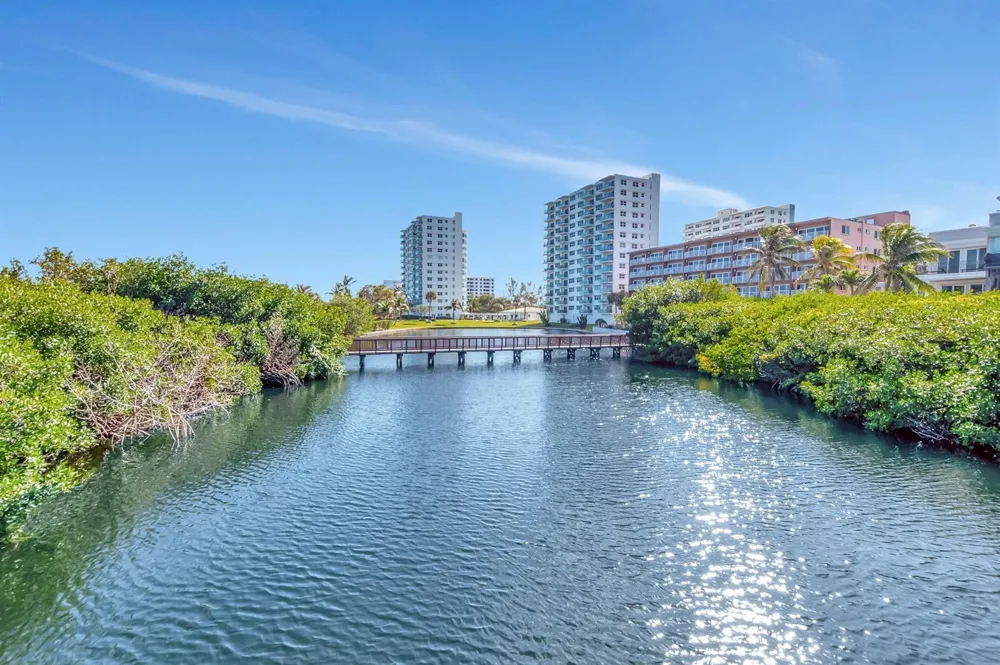1776 Bay Drive Pompano Beach, FL 33062