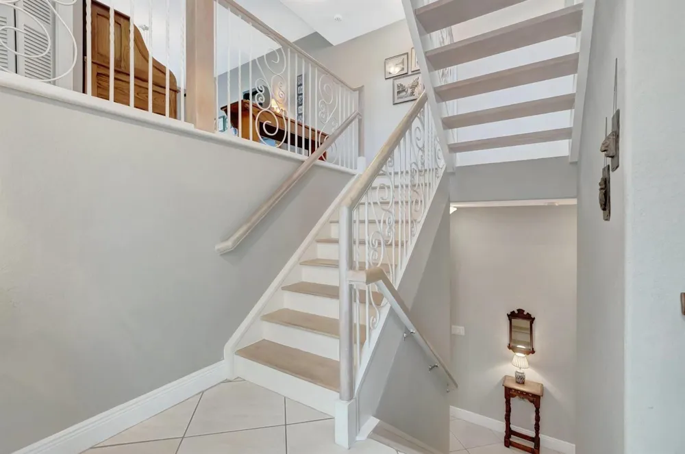 1776 Bay Drive Pompano Beach, FL 33062