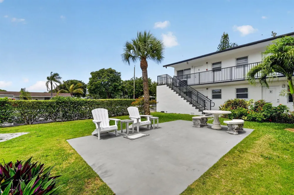 525 S Broadway Street #M Lantana, FL 33462