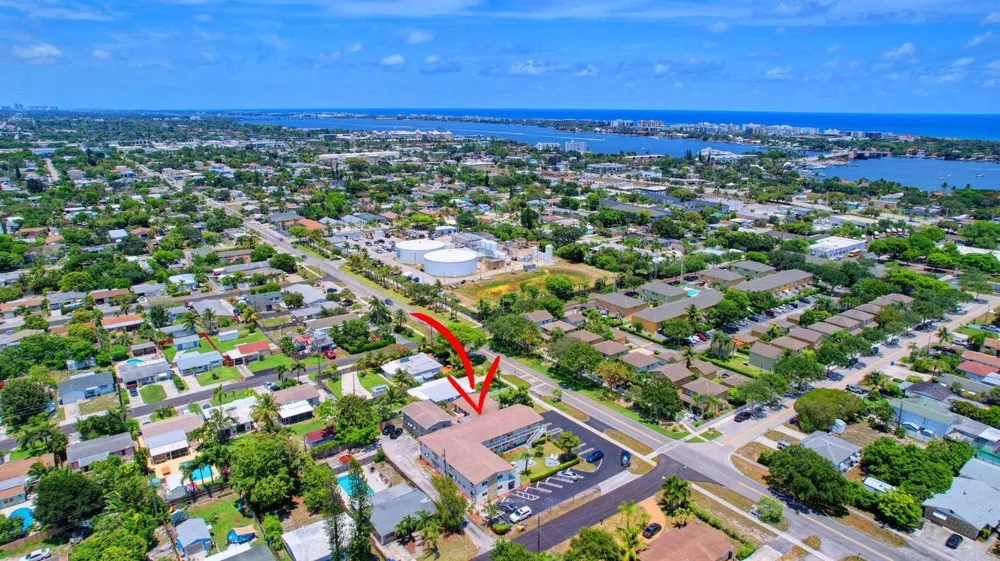 525 S Broadway Street #M Lantana, FL 33462