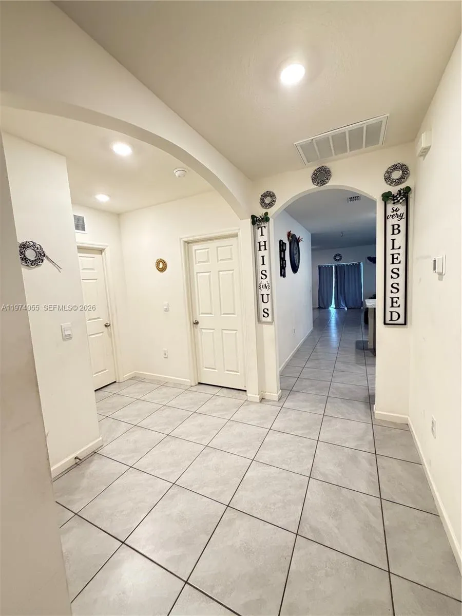 383 Hanford Road SW Palm Bay, FL 32809