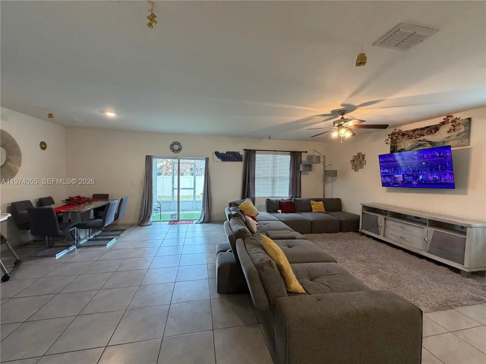 383 Hanford Road SW Palm Bay, FL 32809