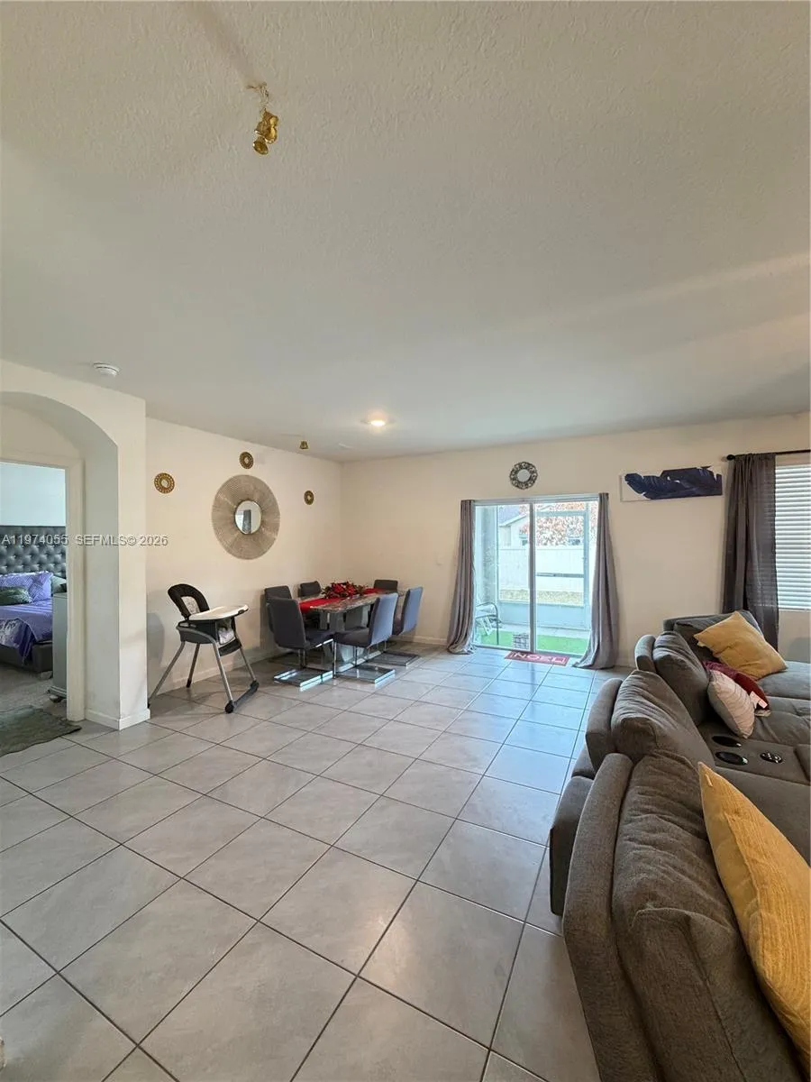 383 Hanford Road SW Palm Bay, FL 32809