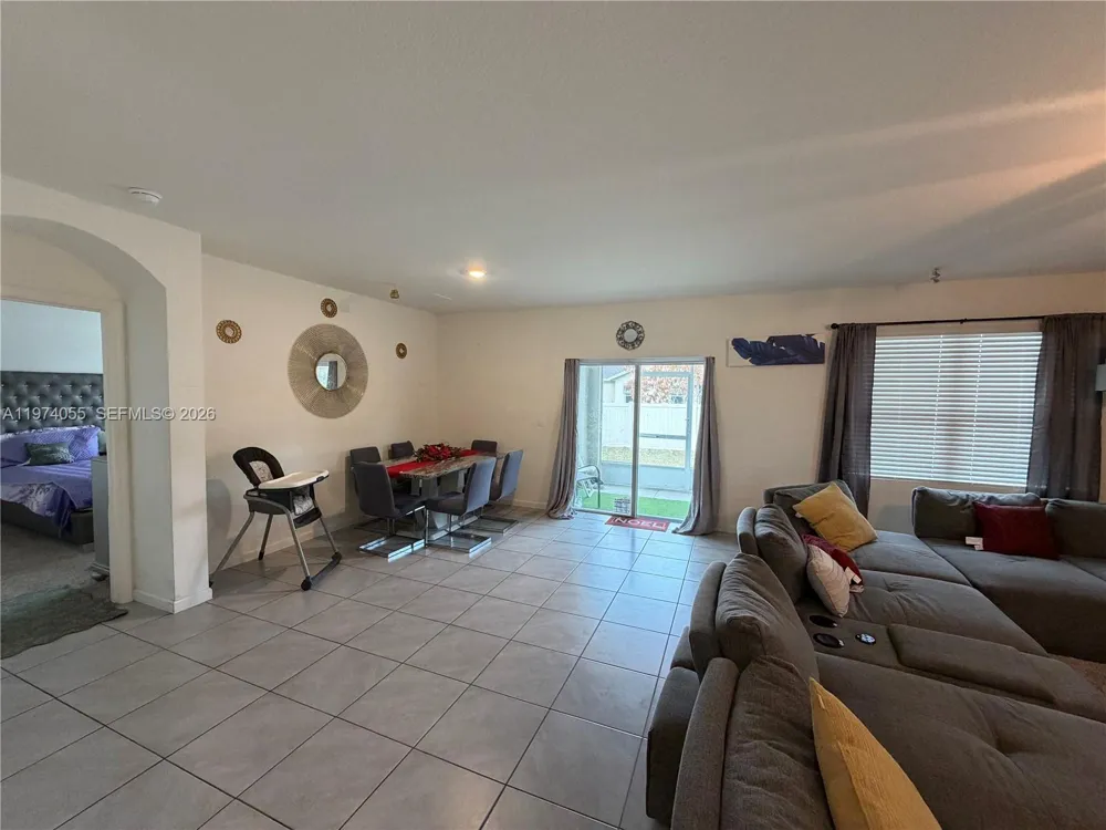 383 Hanford Road SW Palm Bay, FL 32809
