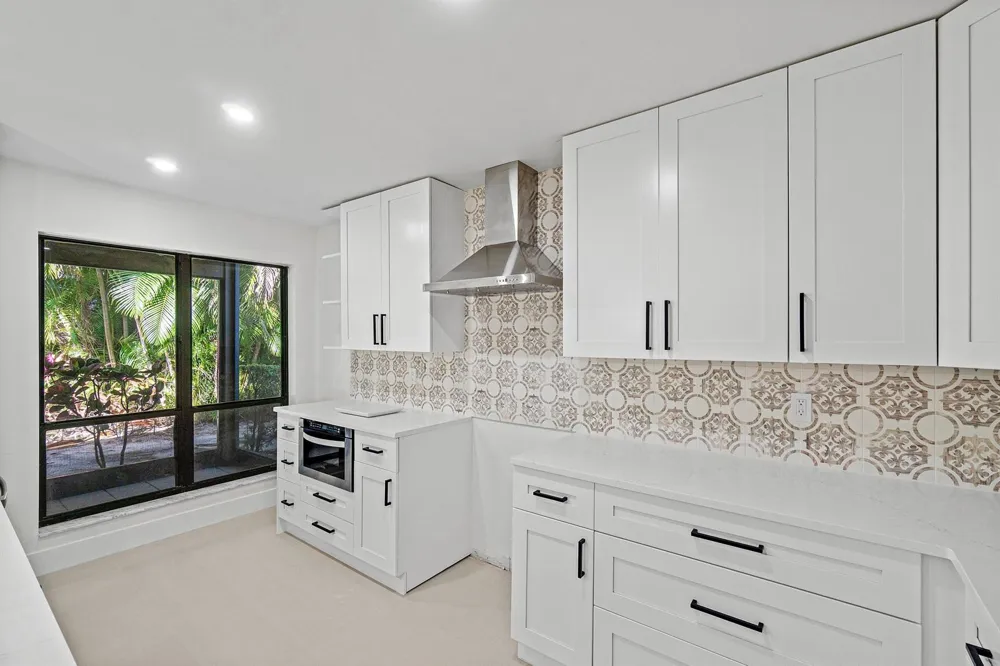 5944 Forest Grove Drive #3 Boynton Beach, FL 33437