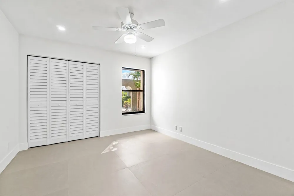 5944 Forest Grove Drive #3 Boynton Beach, FL 33437