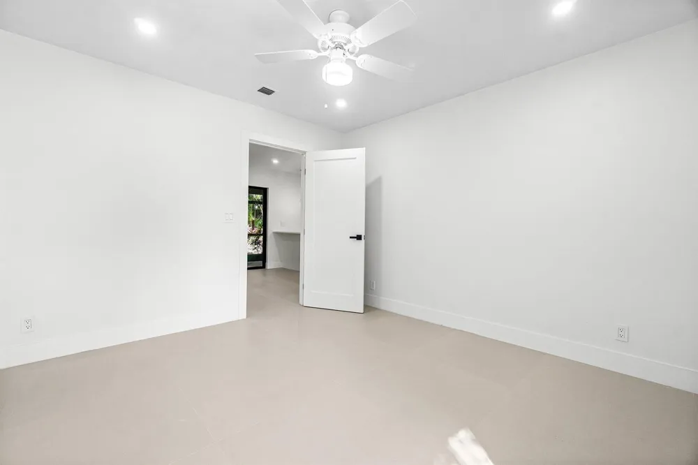 5944 Forest Grove Drive #3 Boynton Beach, FL 33437