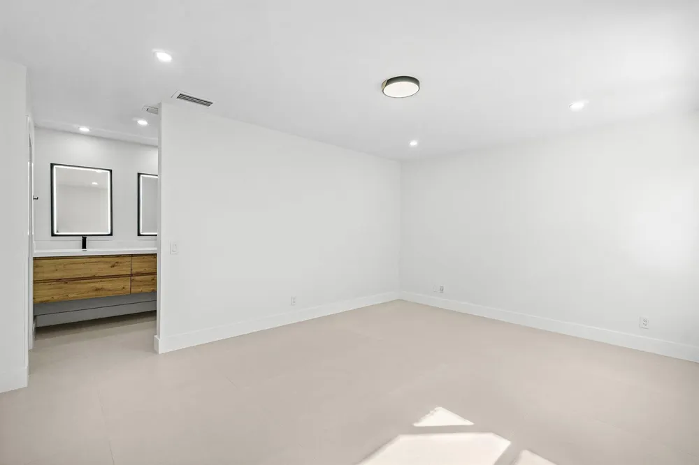 5944 Forest Grove Drive #3 Boynton Beach, FL 33437