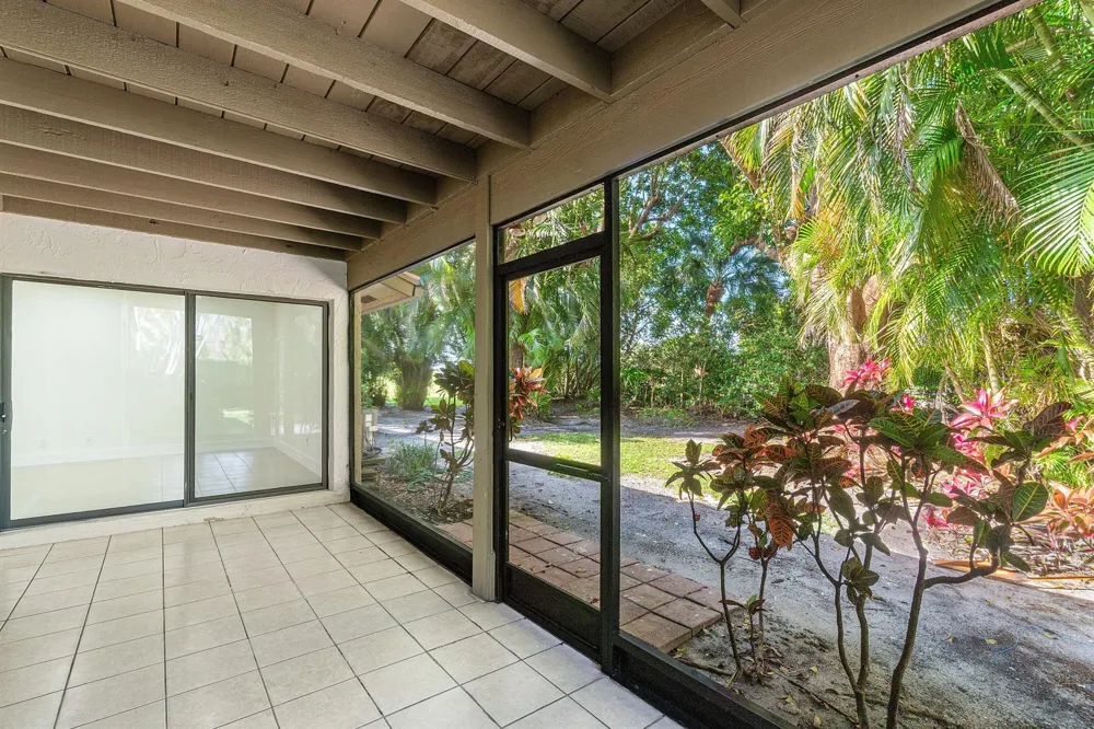 5944 Forest Grove Drive #3 Boynton Beach, FL 33437