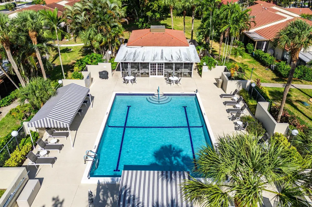 5944 Forest Grove Drive #3 Boynton Beach, FL 33437