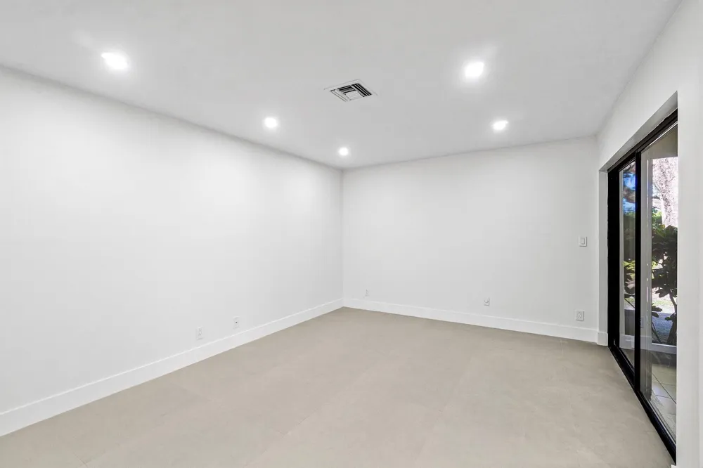 5944 Forest Grove Drive #3 Boynton Beach, FL 33437