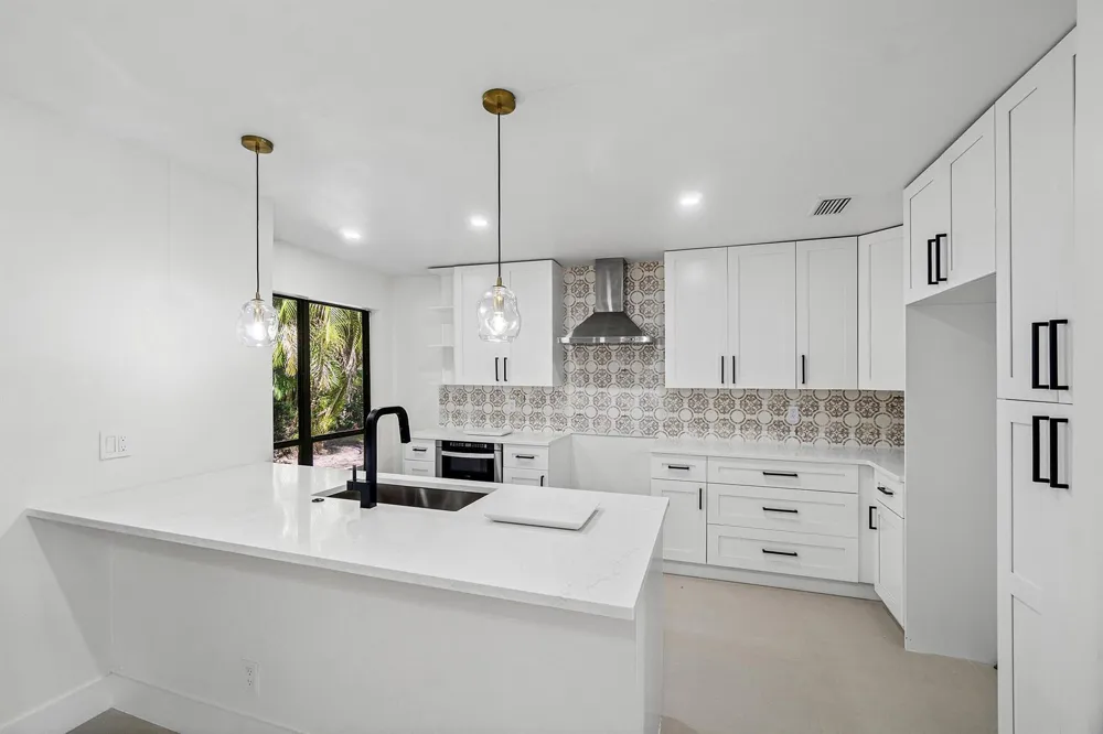 5944 Forest Grove Drive #3 Boynton Beach, FL 33437