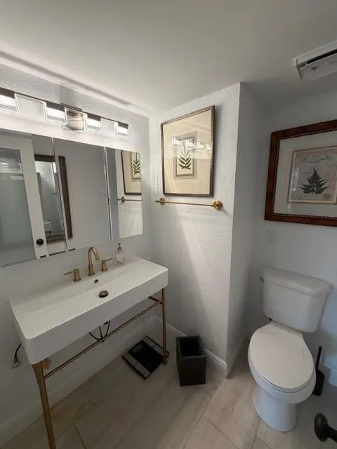 3605 S Ocean Boulevard South Palm Beach, FL 33480