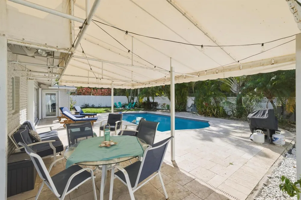 3036 NE 19 STREET Fort Lauderdale, FL 33305
