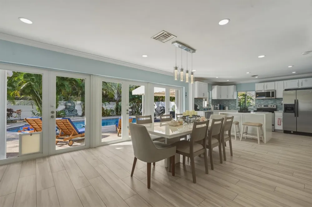 3036 NE 19 STREET Fort Lauderdale, FL 33305